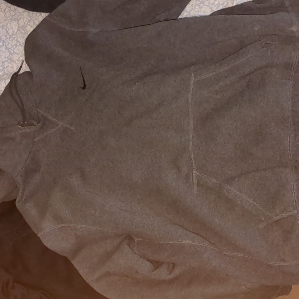 Nike performance hoodie size XXL gray